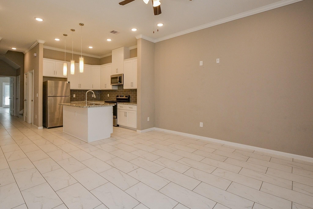 3712 Easy Street - Photo 5