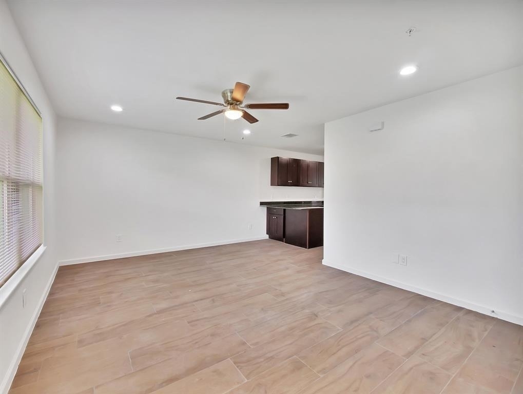 223 Fairfax Lane - Photo 2