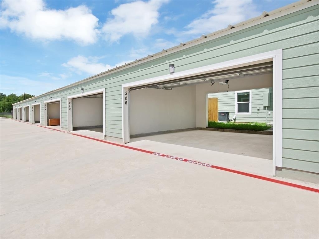 223 Fairfax Lane - Photo 13