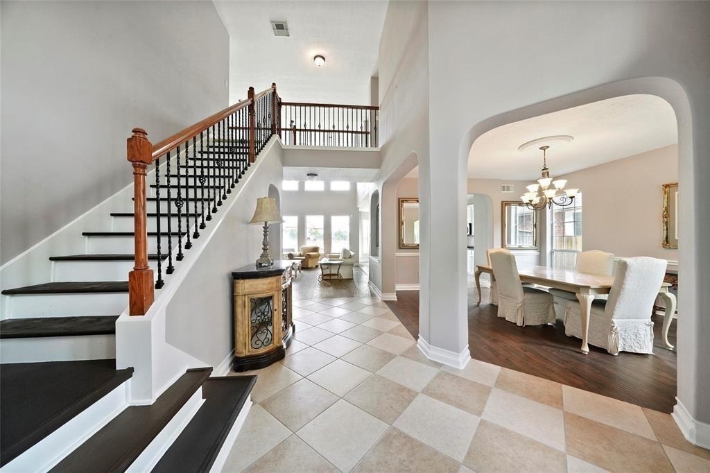 1514 Crystal Meadow Place - Photo 3