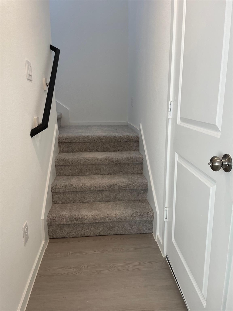 3654 Duplet Avenue - Photo 10