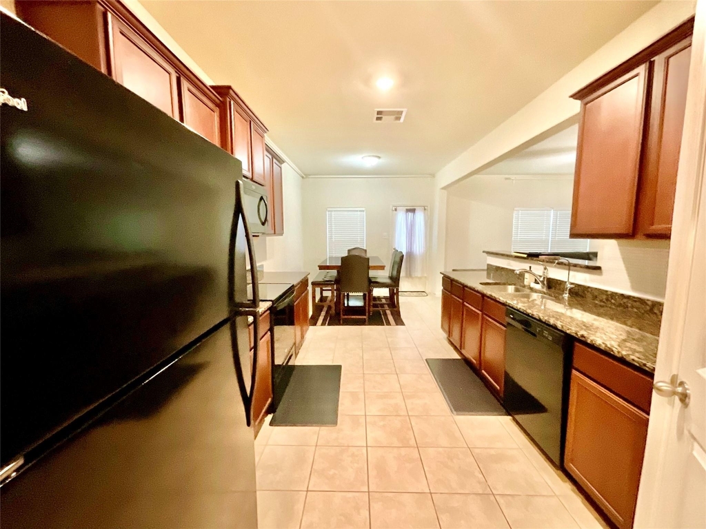 175 Emma Rose Drive - Photo 5