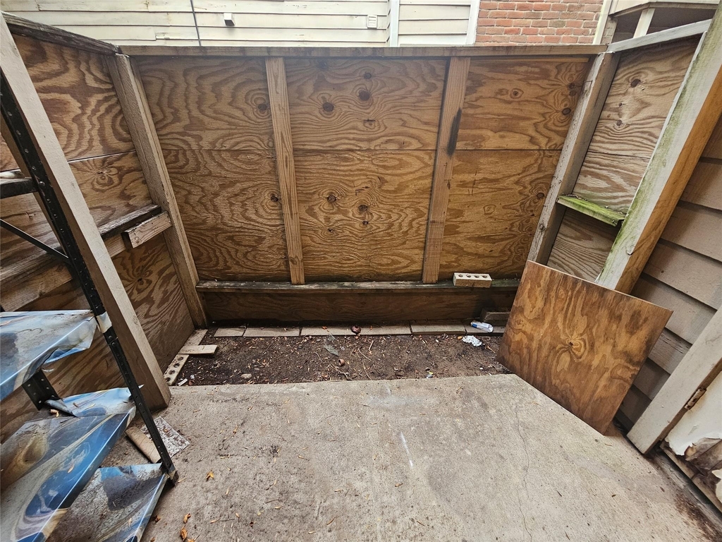 10601 South Drive - Photo 11