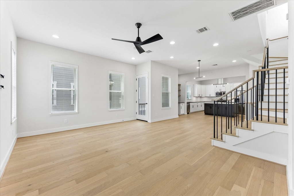 2204 Lou Ellen Lane - Photo 20