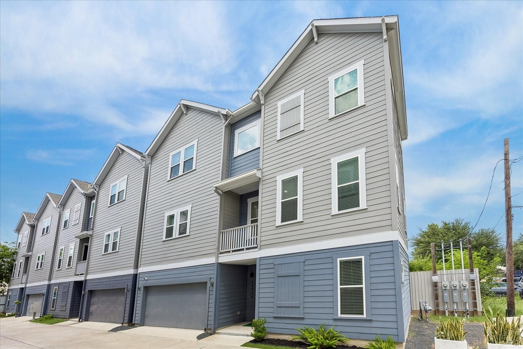 2204 Lou Ellen Lane - Photo 15