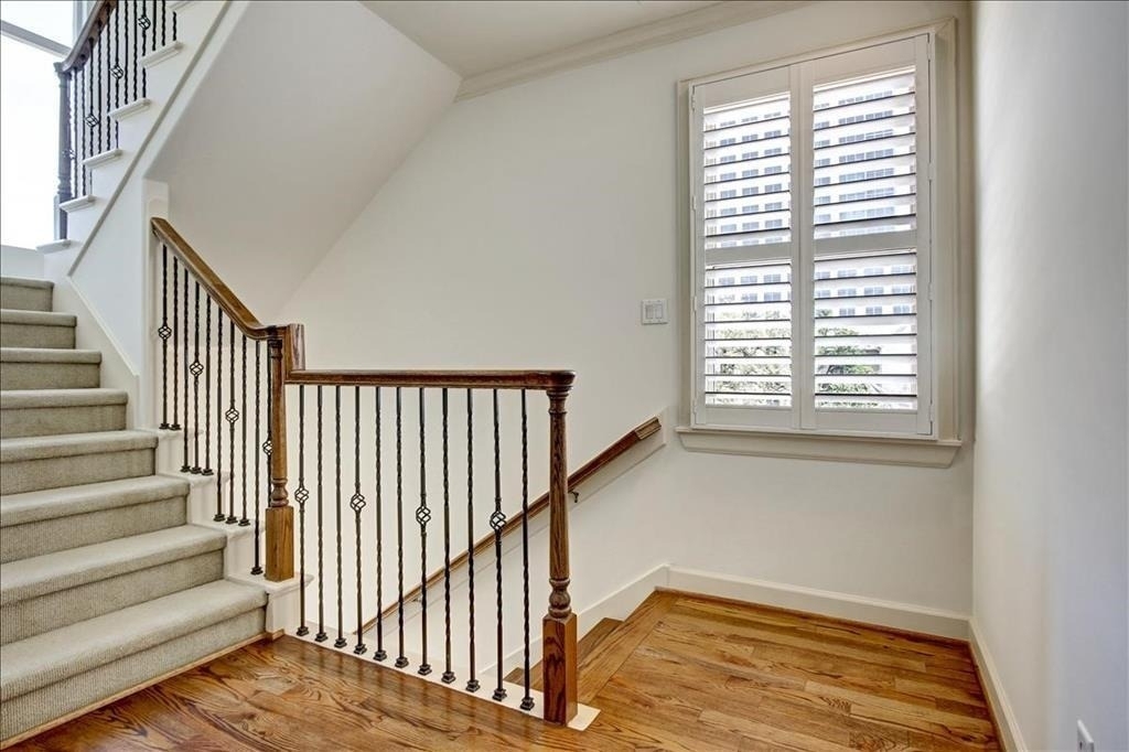 2318 Welch Street - Photo 9