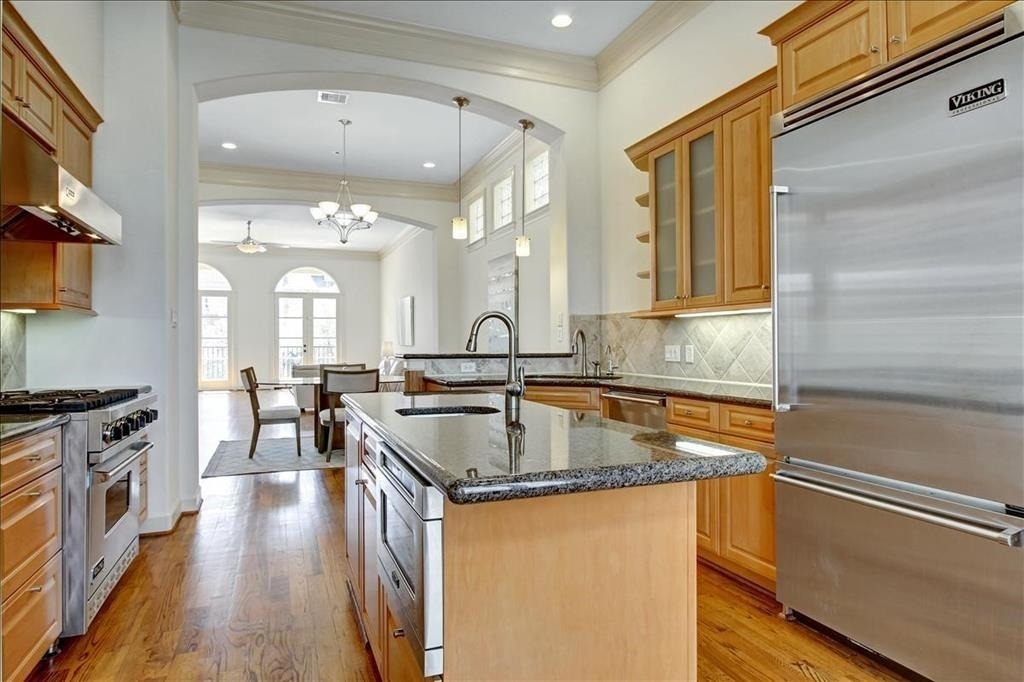 2318 Welch Street - Photo 11