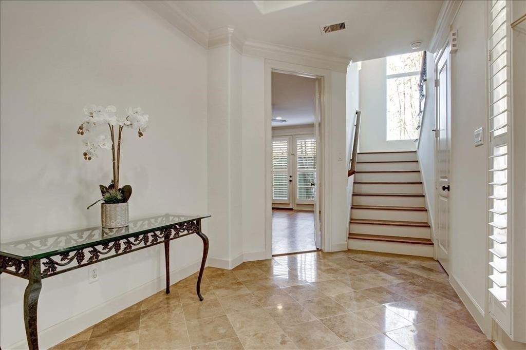 2318 Welch Street - Photo 4