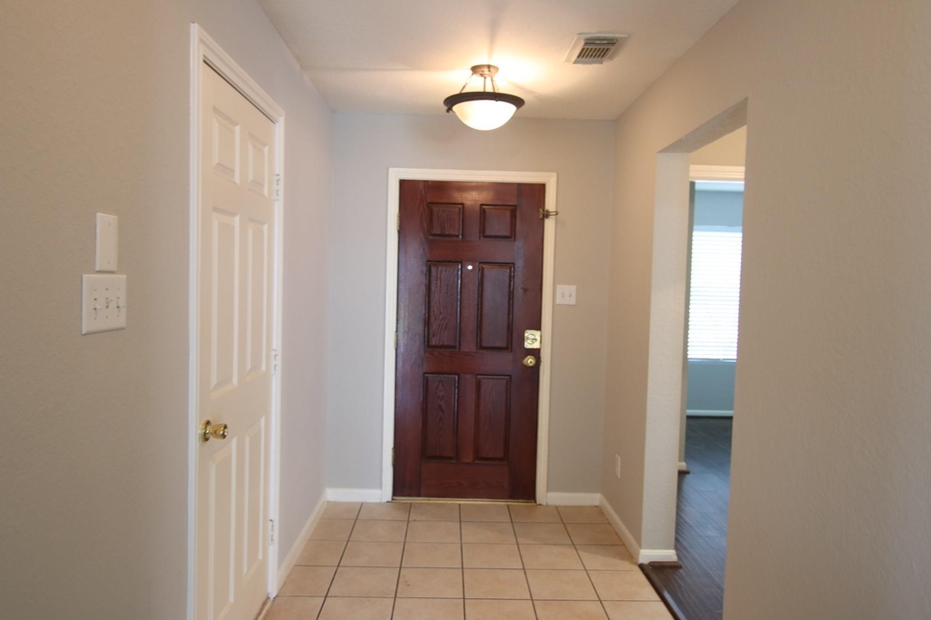 19714 Greenside Hill - Photo 1