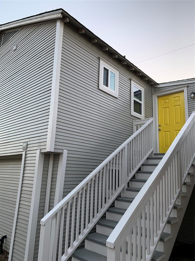 4601 1/2 Hain Street - Photo 1