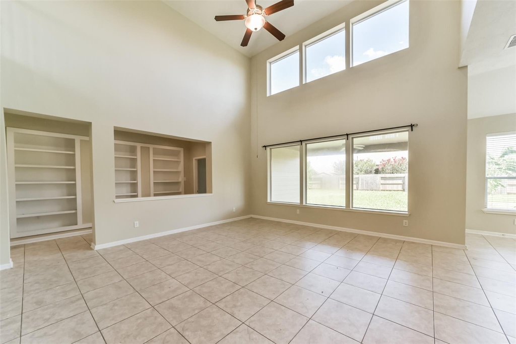 2815 E Trailblazer Lane - Photo 9