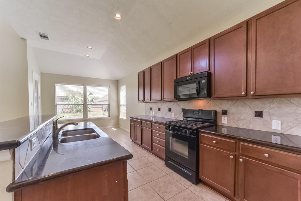 2815 E Trailblazer Lane - Photo 15