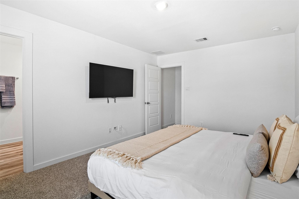 3208 Rainwood Gate Drive - Photo 19
