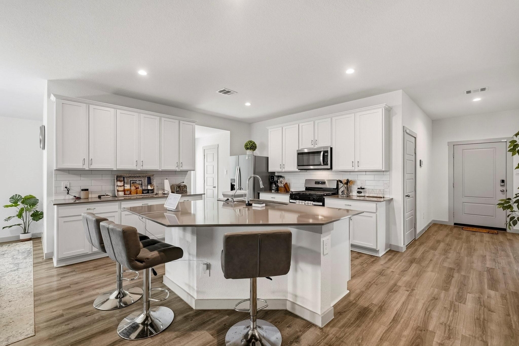 919 Tall Shire Court - Photo 6