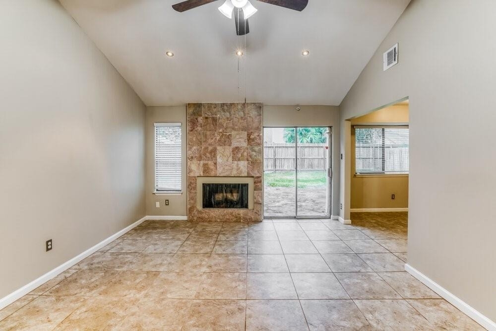 22630 Leedstown Lane - Photo 4