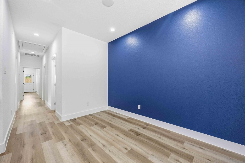 8531 Rinn Street - Photo 8