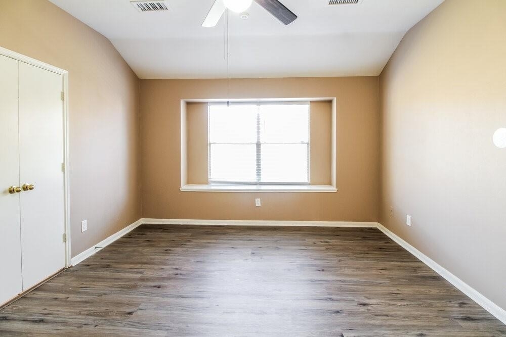 21502 Broadstone Drive - Photo 7