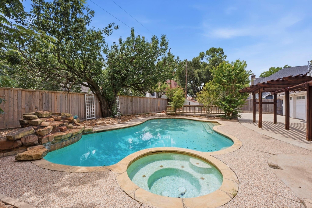 18319 Trace Forest Drive - Photo 33