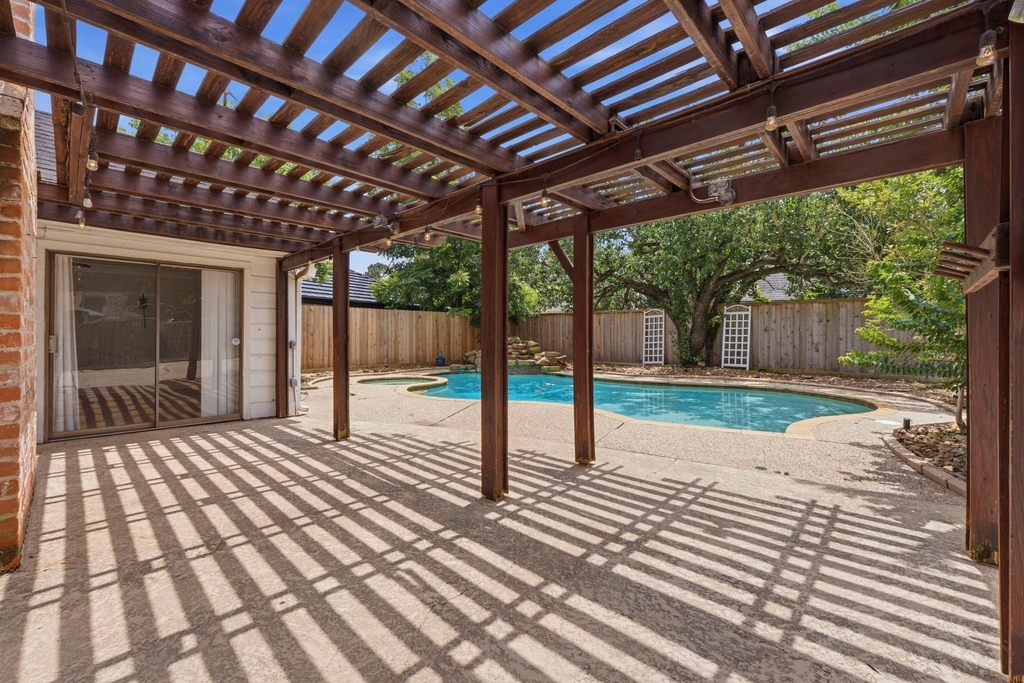 18319 Trace Forest Drive - Photo 34