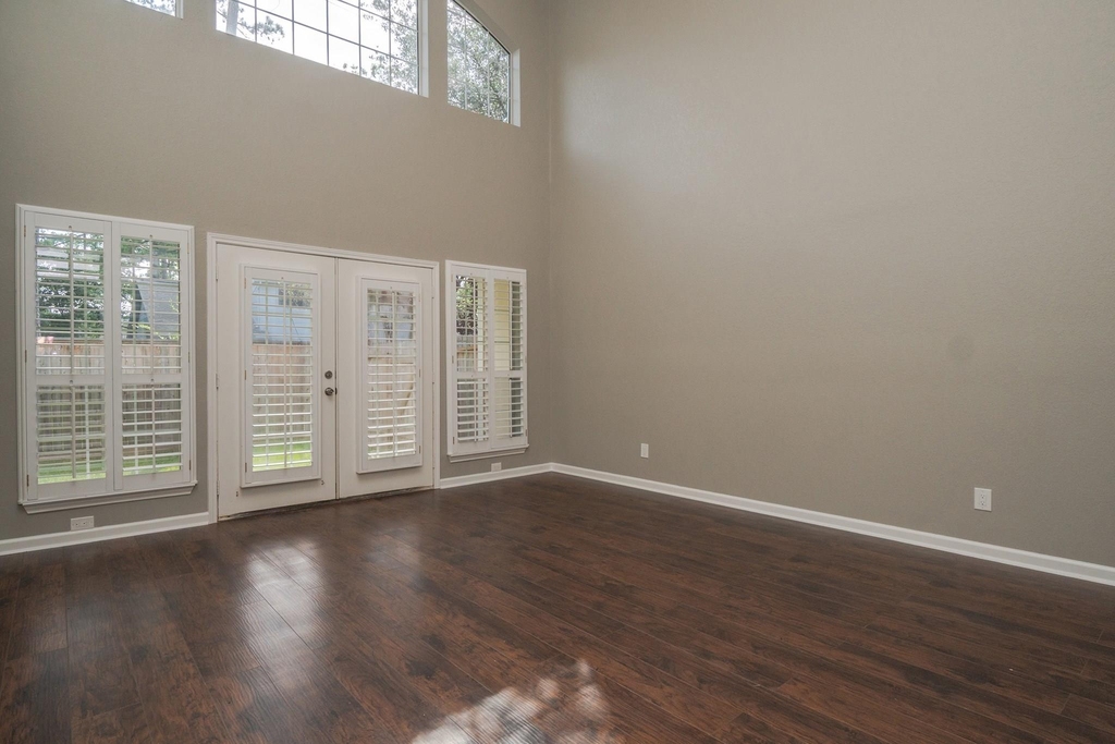 16031 Cassandra Park Street - Photo 13