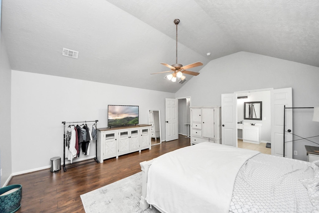 13806 Brighton Park Drive - Photo 32