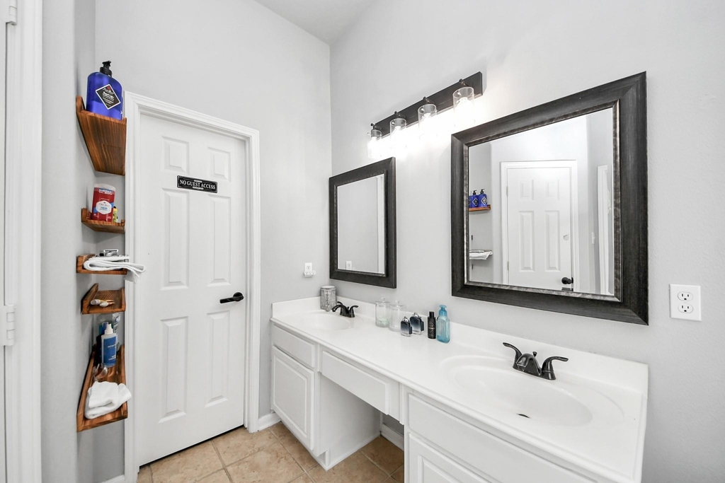 13806 Brighton Park Drive - Photo 37
