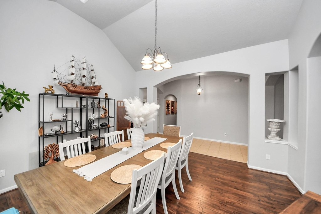 13806 Brighton Park Drive - Photo 14