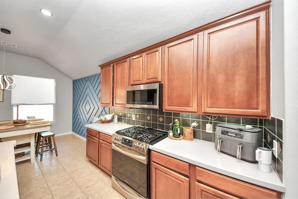 13806 Brighton Park Drive - Photo 17