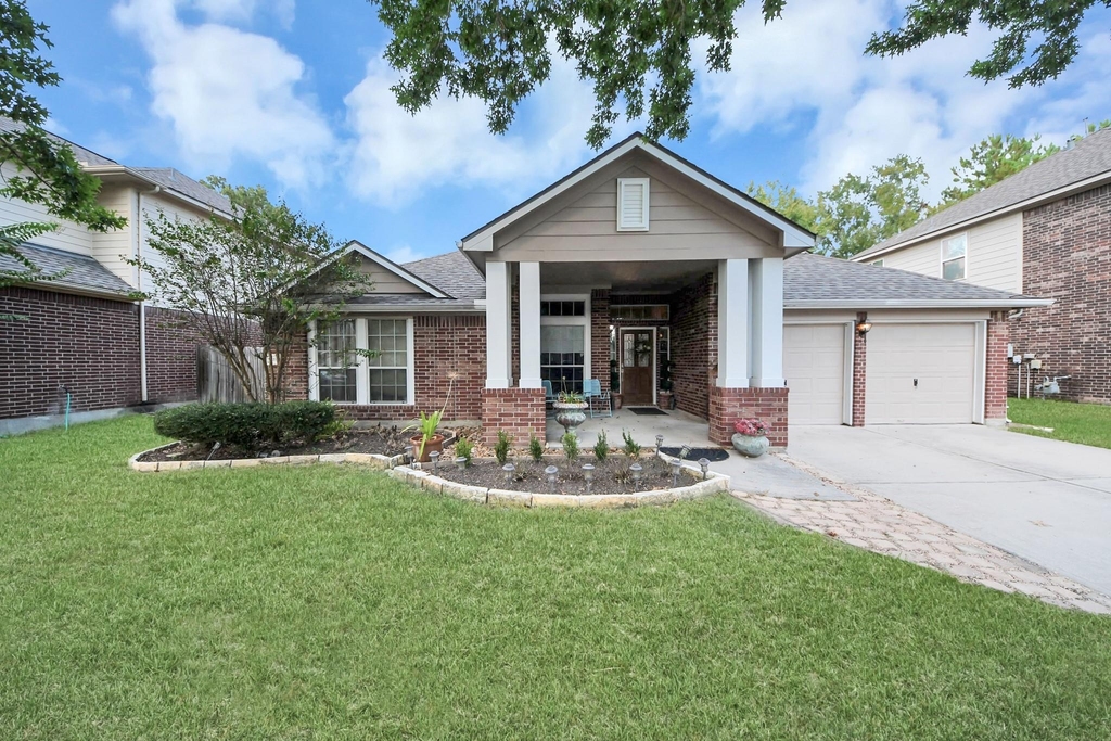 13806 Brighton Park Drive - Photo 0