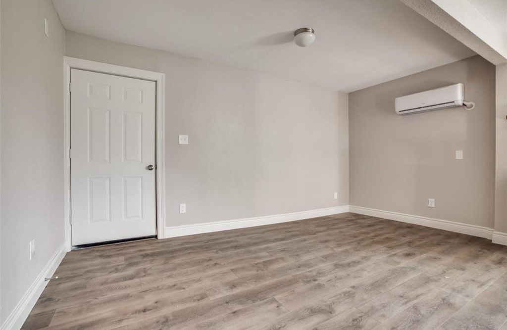 7135 Avenue C - Photo 4