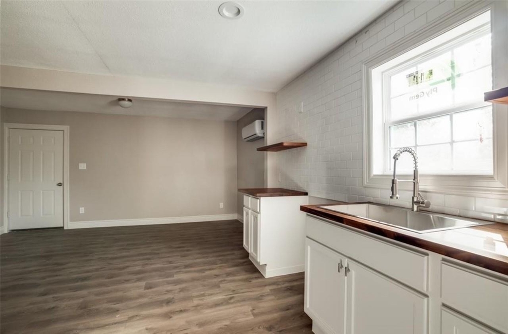 7135 Avenue C - Photo 6