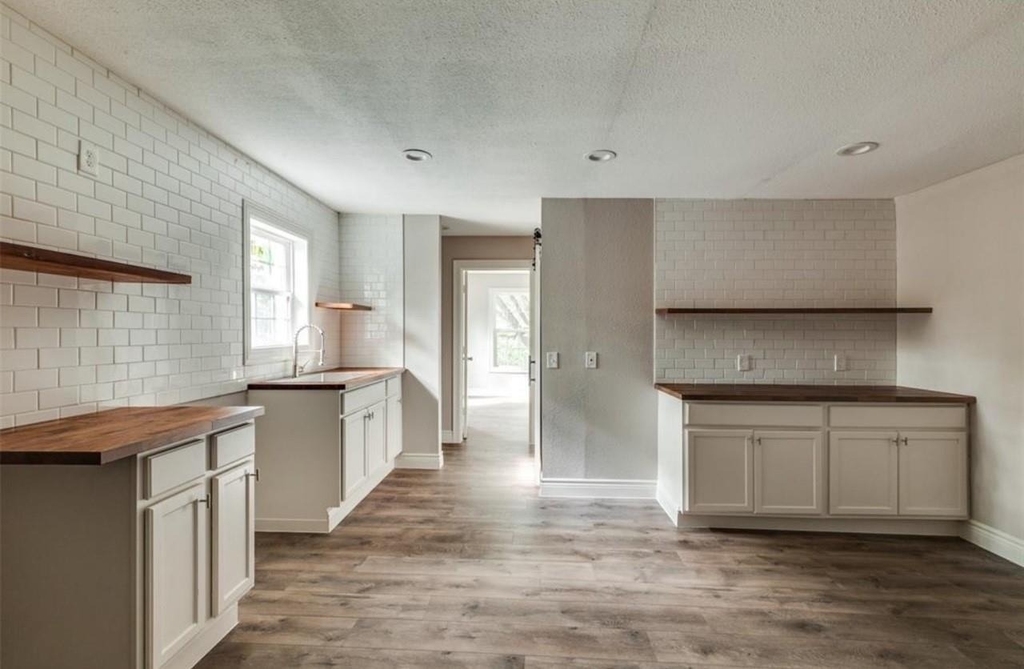 7135 Avenue C - Photo 0