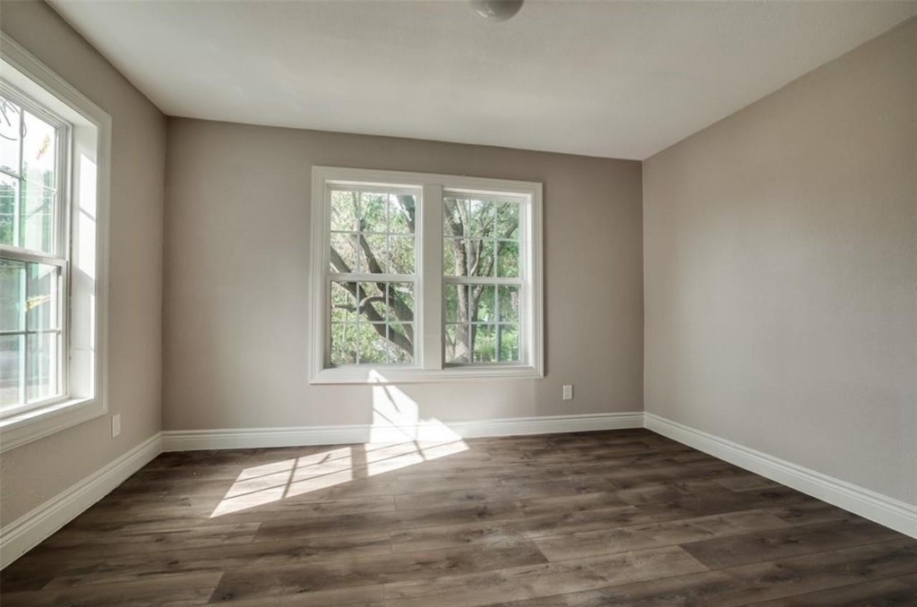 7135 Avenue C - Photo 3