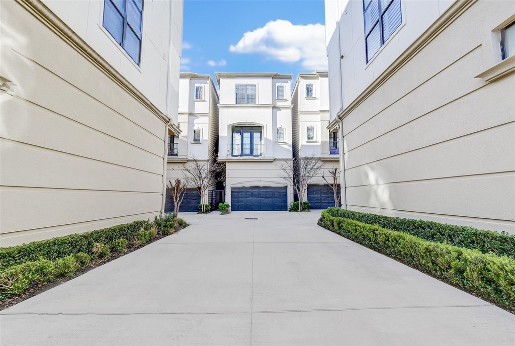 1215 W 24th Street - Photo 1