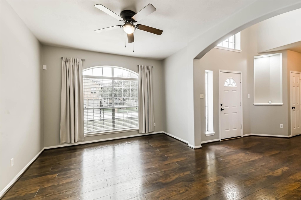 7510 Stonesfield Place - Photo 16