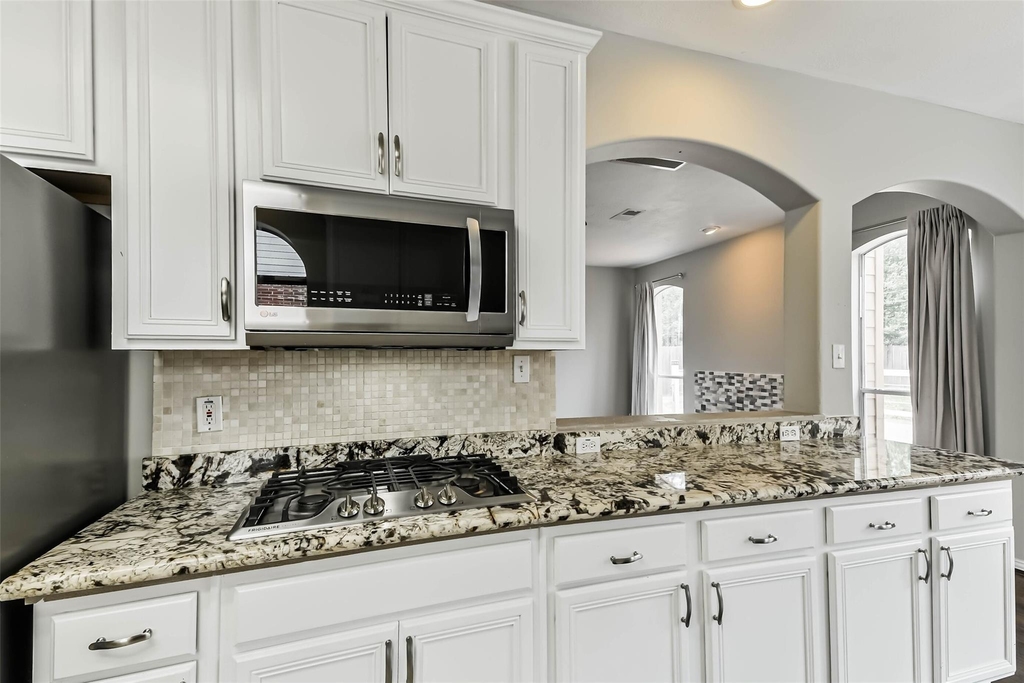 7510 Stonesfield Place - Photo 13