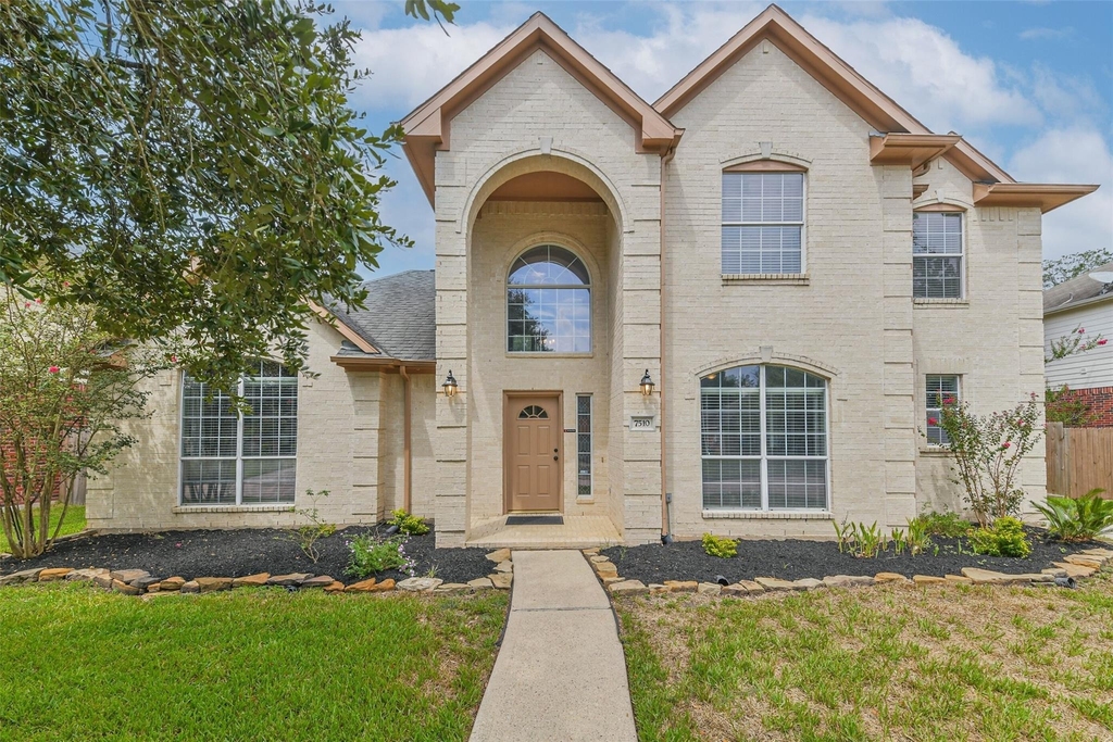 7510 Stonesfield Place - Photo 0