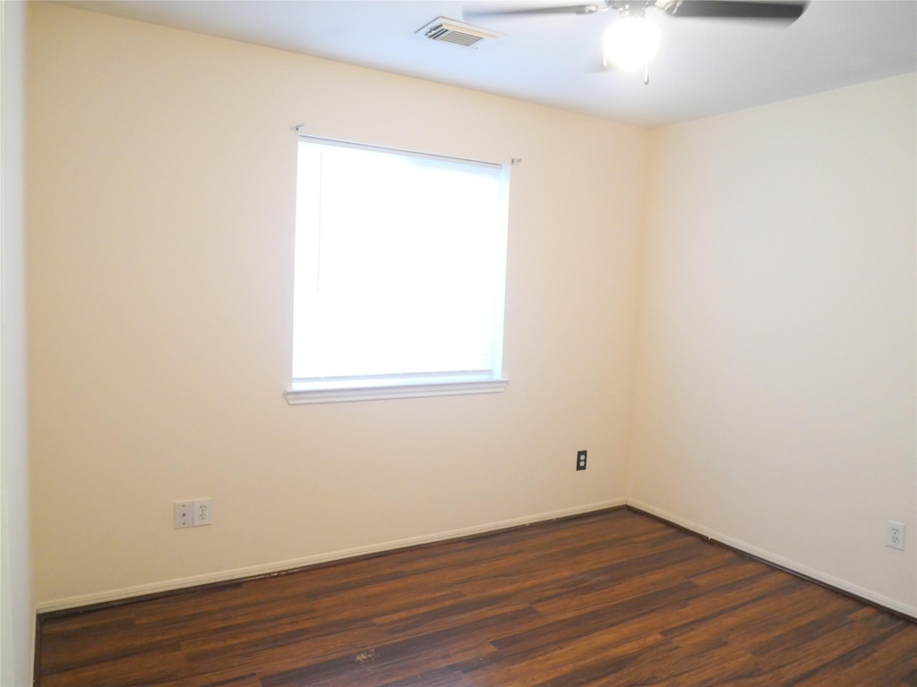 4923 Callery Creek Drive - Photo 10