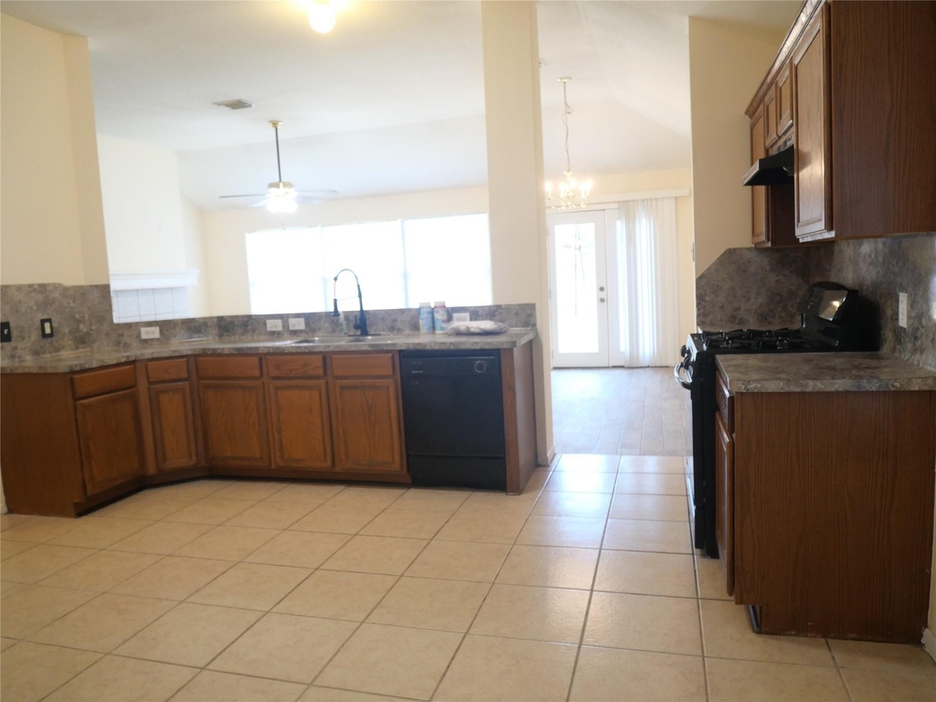 4923 Callery Creek Drive - Photo 25