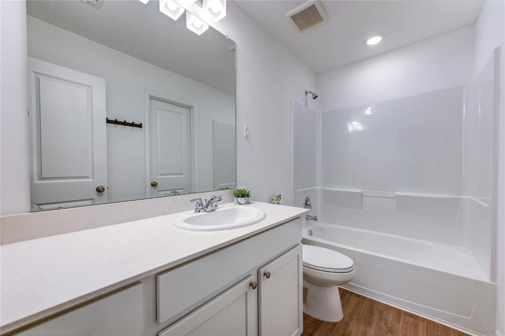 20926 Zuccala Drive - Photo 32