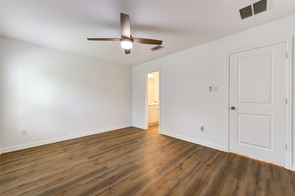 20926 Zuccala Drive - Photo 27
