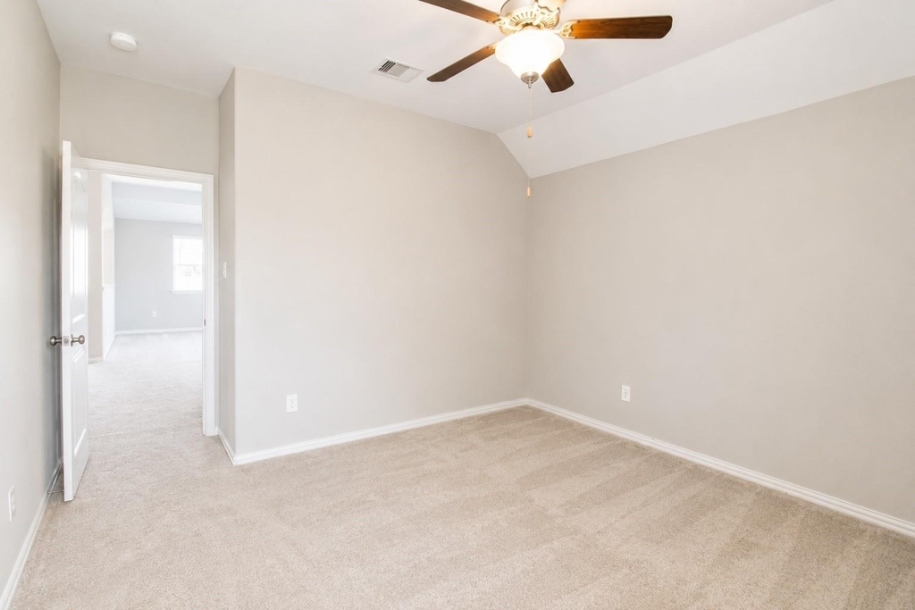 286 Capriccio Lane - Photo 22