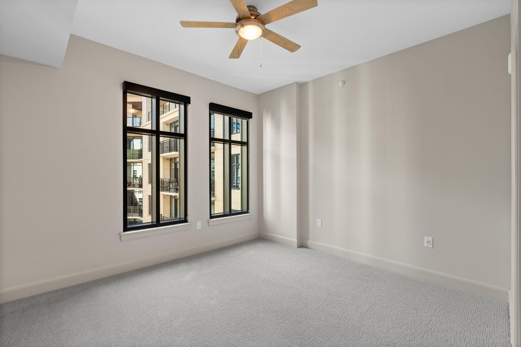 2511 Willowick Road - Photo 11