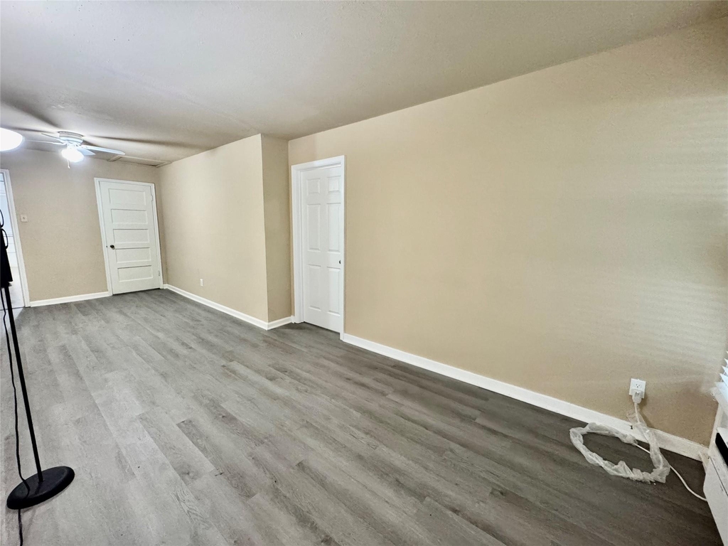 2431 Shakespeare St - Photo 1