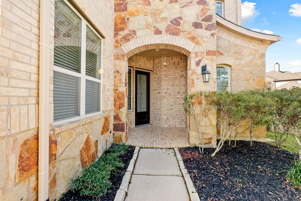 3318 Elizabeth Springs Court - Photo 5