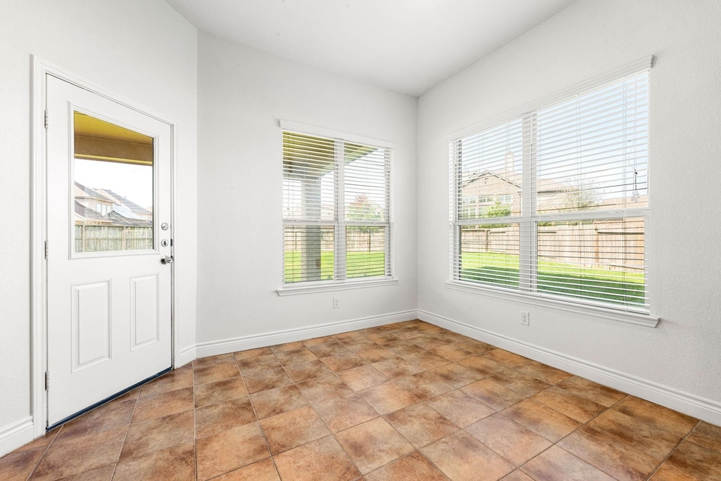 3318 Elizabeth Springs Court - Photo 14