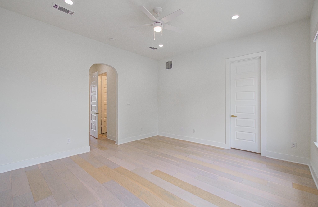 3107 Webster Street - Photo 22