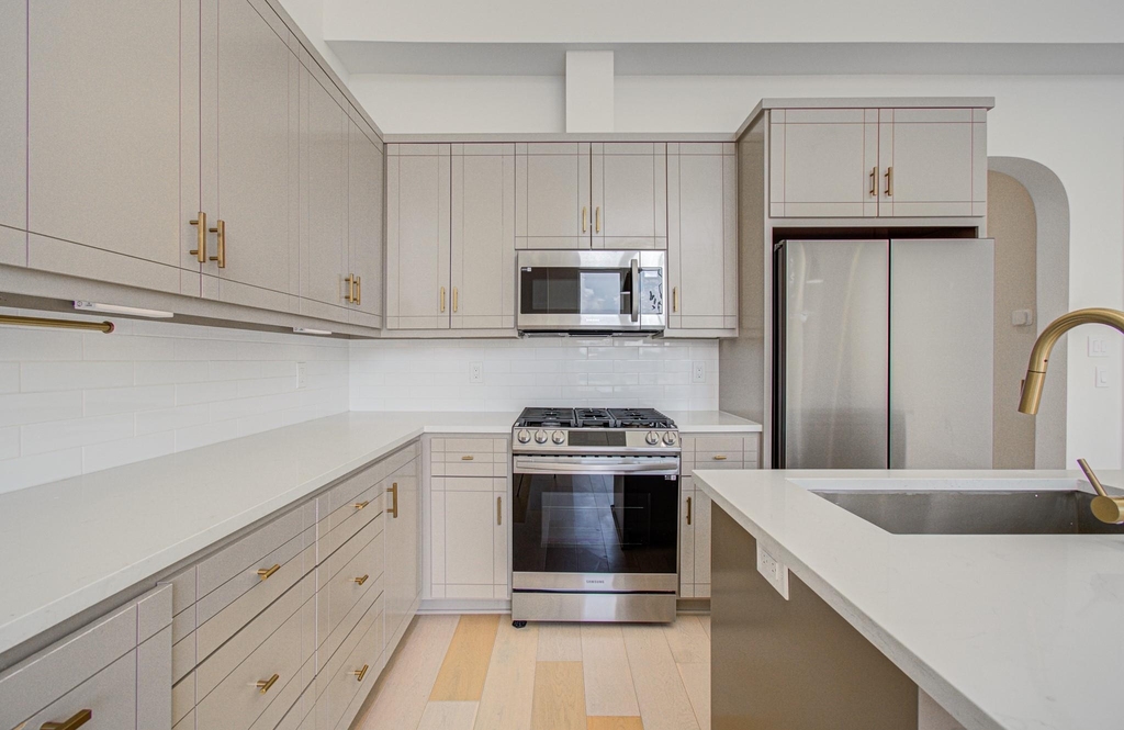 3107 Webster Street - Photo 20