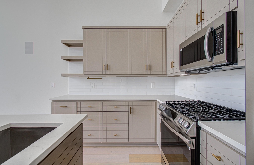 3107 Webster Street - Photo 19