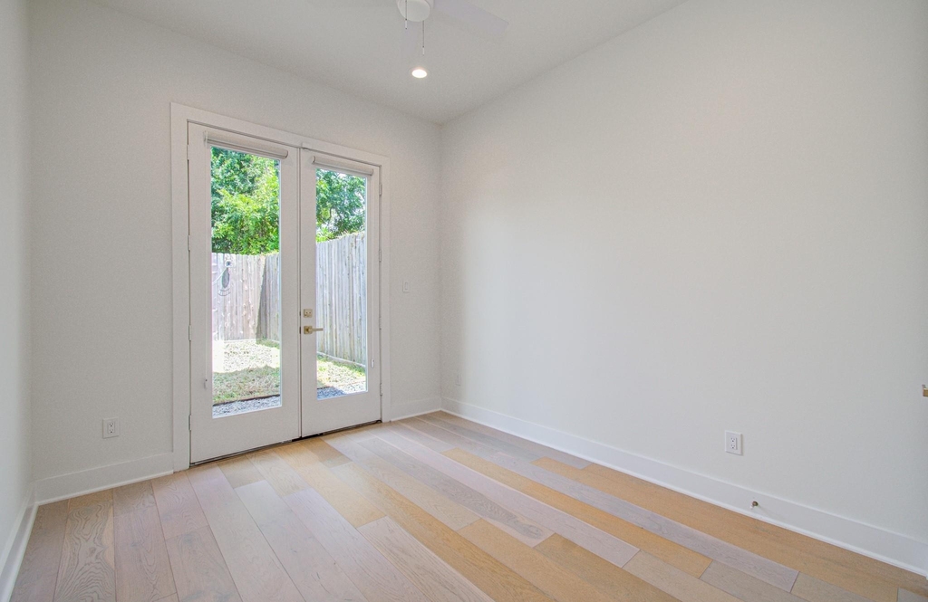 3107 Webster Street - Photo 6